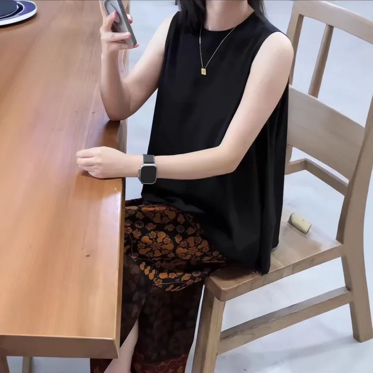 新款老钱风宽松无袖上衣开叉半身裙