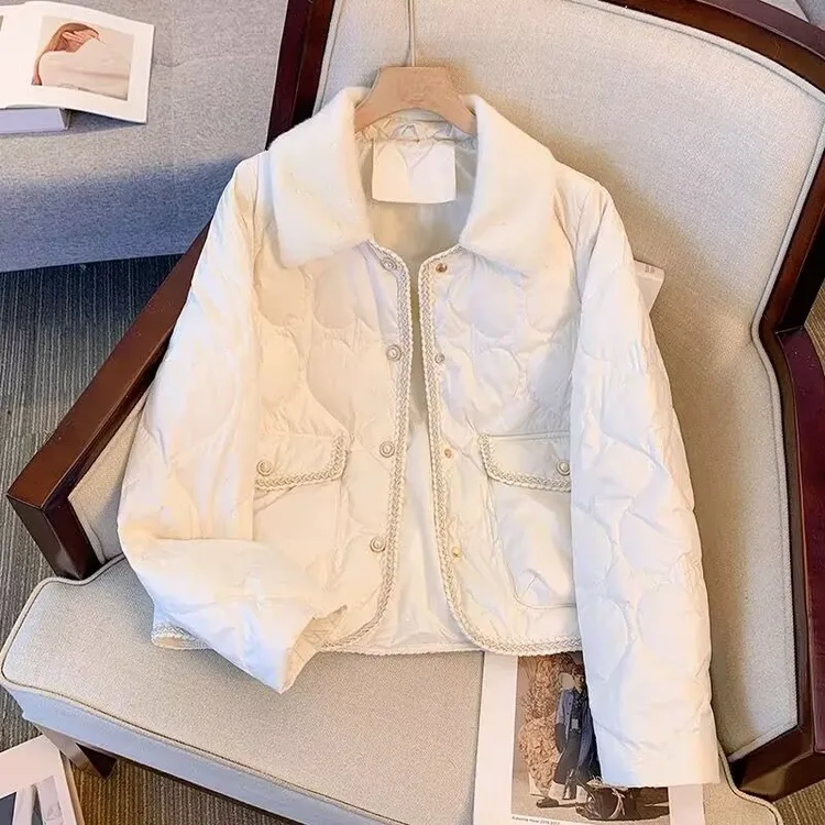 法国新款香风时尚百搭绗绣女上衣冬季轻薄棉服翻领小个子棉衣外套