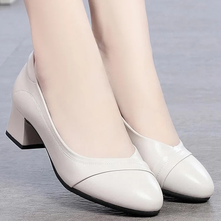 2025新款真皮女鞋黑色女鞋舒适软底不累脚粗跟通勤单鞋圆头皮鞋