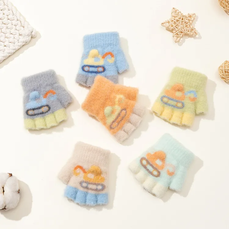 0-3岁男女宝宝冬季婴幼童半指手套挖掘机可爱五指保暖防寒手套