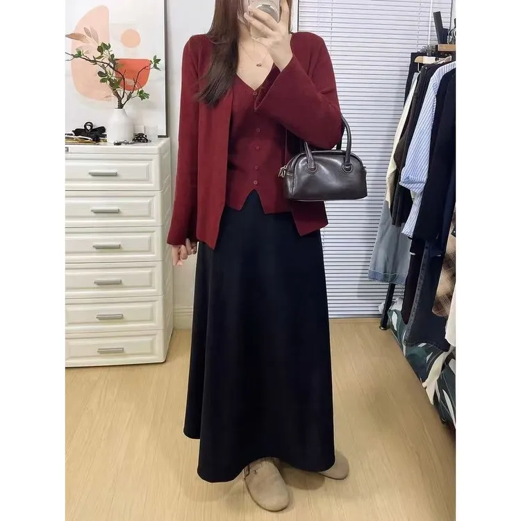 大码秋装针织毛衣开衫吊带挂脖背心显瘦半身裙套转988566#