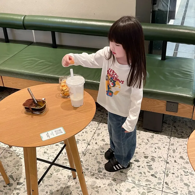 壹妈童装女童秋季套装2025新款超可爱洋气卡通长袖T恤百搭牛仔裤