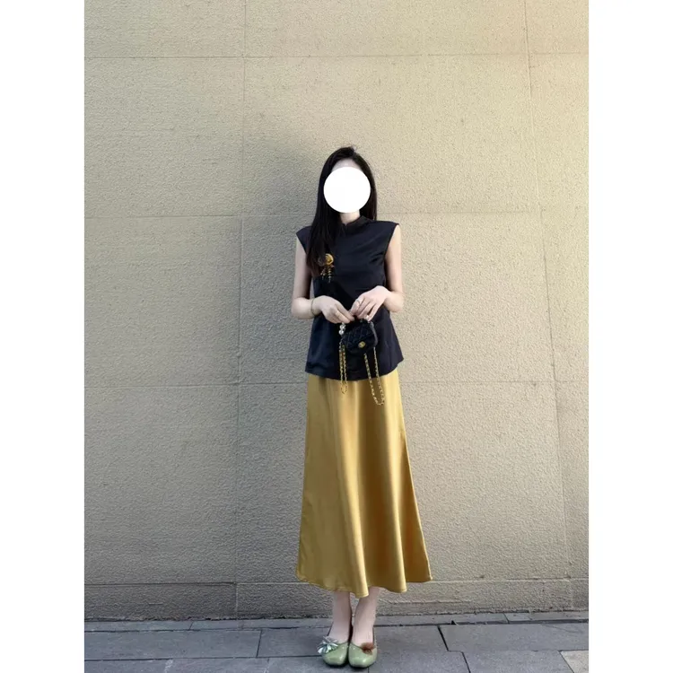 2025夏季新款新中式国风复古设计轻奢高级端庄大气上衣半身裙套装