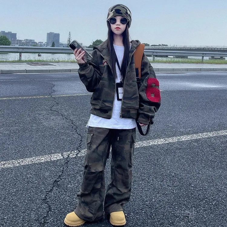 女童裤子儿童工装迷彩裤春秋装2025新款洋气时髦休闲裤大童长裤潮