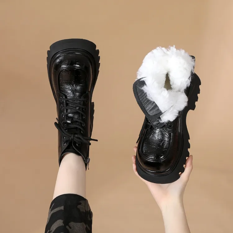 石头纹圆头羊毛款马丁靴