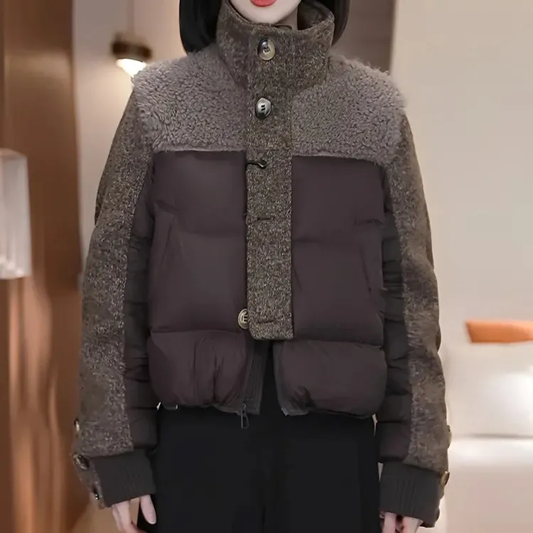 时尚拼接羽绒棉服女2025冬季新款巨好看加厚羊羔毛立领面包服外套