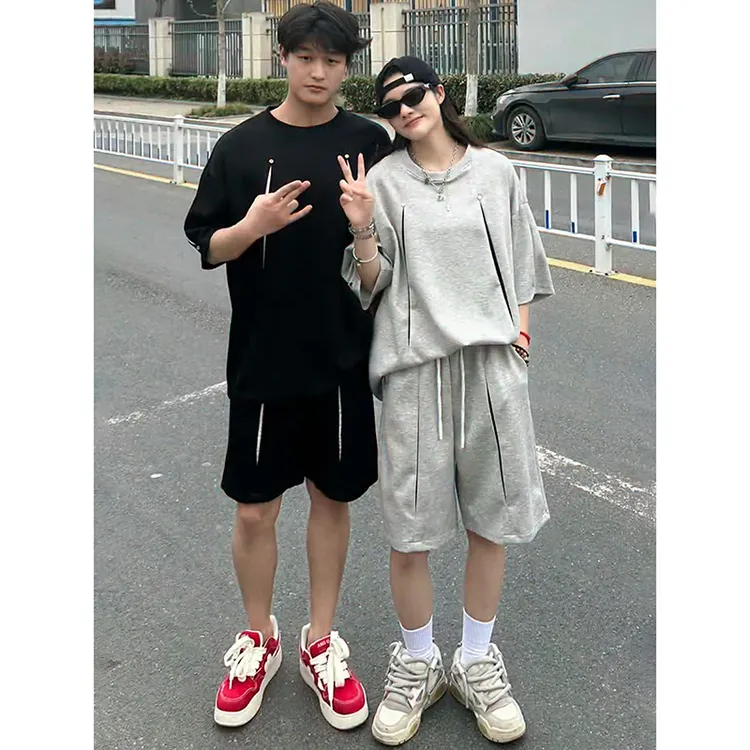 液氨棉结构铆钉正肩短袖T恤男生酷帅一整套ootd穿搭套装夏季短裤