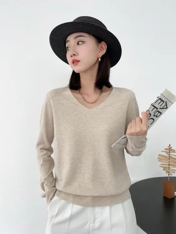 2025秋冬新款V领毛衣打底衫内搭单穿轻柔舒适保暖百搭休闲气质