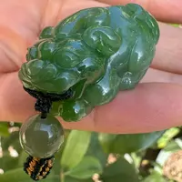 粉绿貔貅裸石卡40七号矿