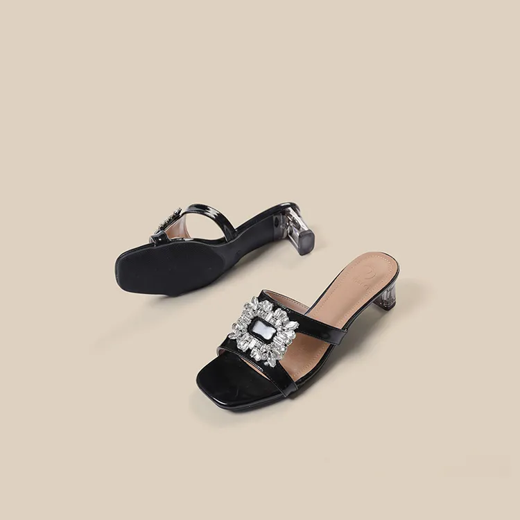 水钻方扣粗跟一字凉拖女夏季新款外穿时尚百搭气质拖鞋