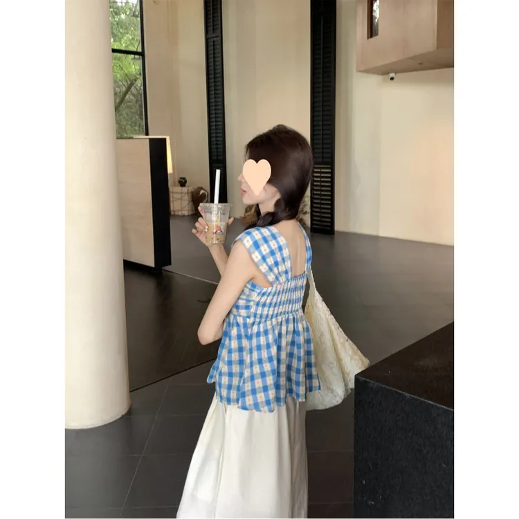 俏皮减龄套装女夏季2025新款别致扭结碎花格子无袖衬衫阔腿山本裤