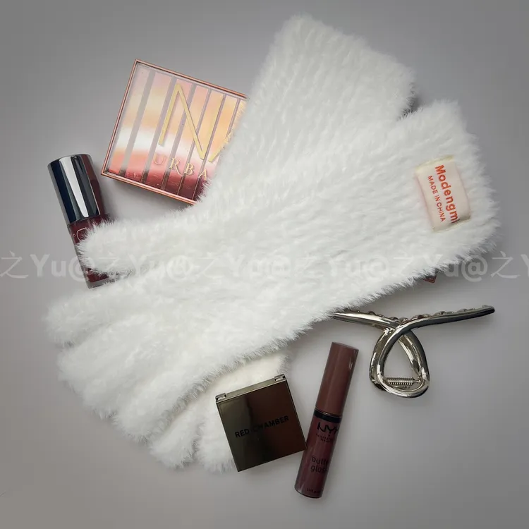 秋冬季保暖~纯色长筒毛绒分指手套~触屏孔~仿水貂毛~Fuzzy Gloves