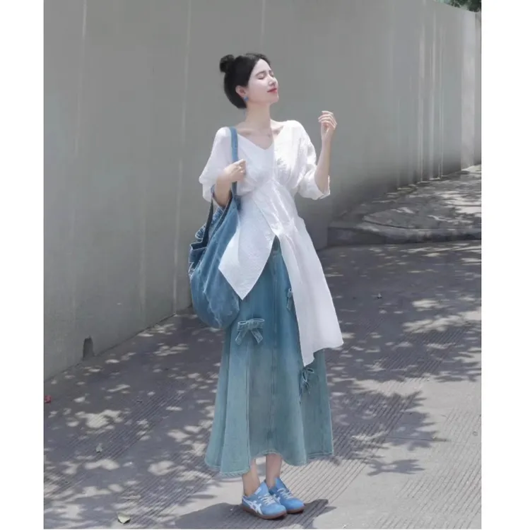法式开叉设计感不规则开叉白色衬衫搭鱼尾牛仔长裙显瘦女时尚套装