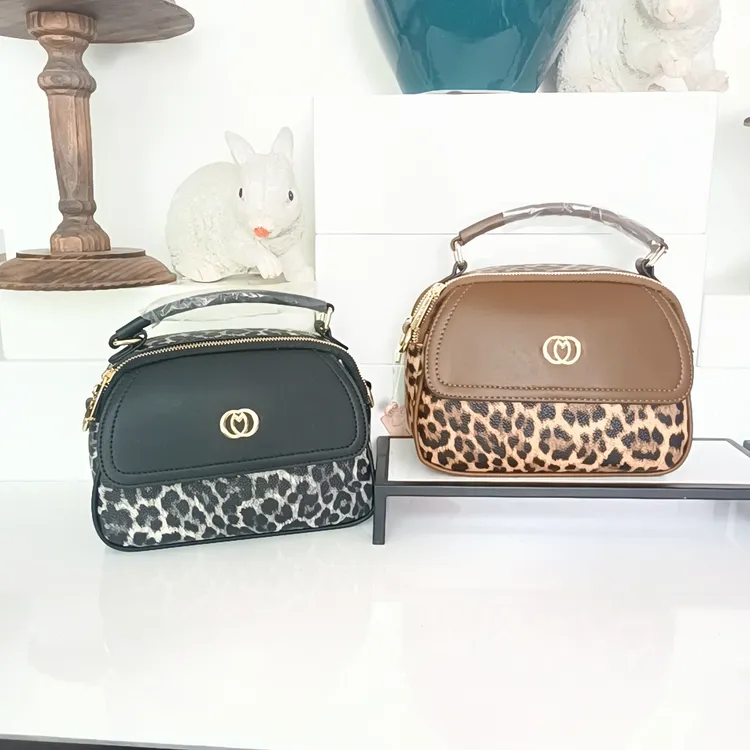 女包轻奢时尚休闲百搭女士夏季小众潮流气质复古小包包豹纹斜挎包