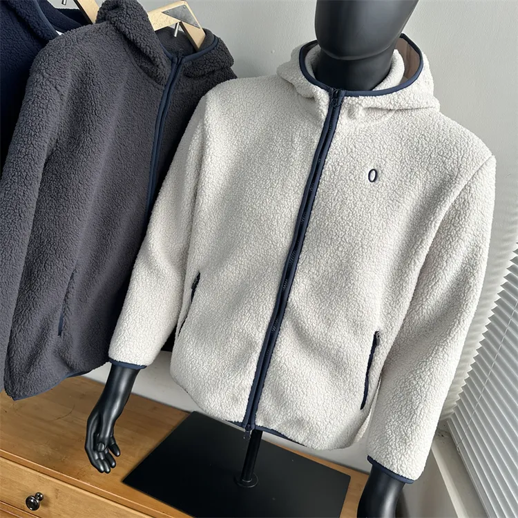 捡漏啦~真厚超柔双面摇粒绒重磅轻便透气保暖连帽卫衣