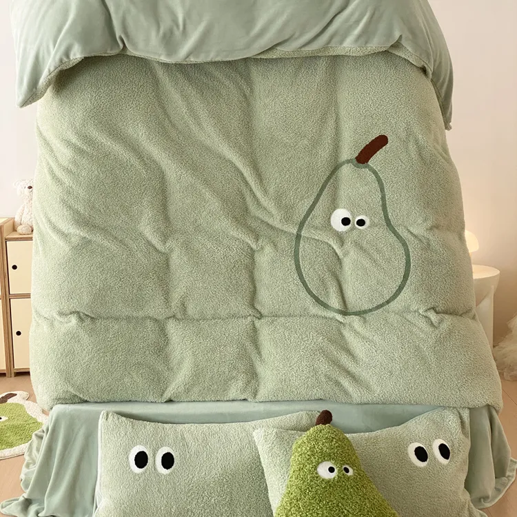 秋冬牛奶绒四件套保暖加厚绵羊绒大版毛巾绣床上用品学生三件套件
