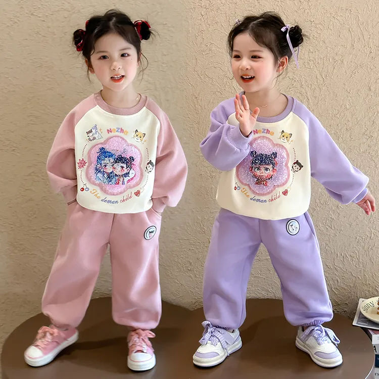 哪吒儿童服装女童春装卫衣套装小女孩发光带亮灯女宝亮片变色衣服