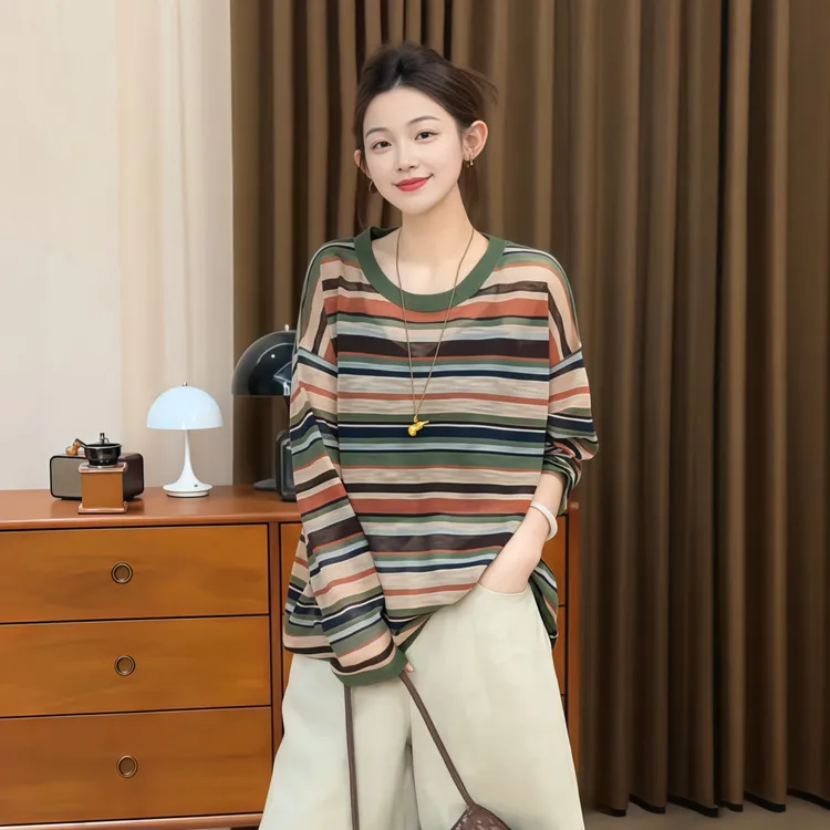 时尚彩虹条纹撞色T恤女2025秋季新款大码胖MM设计感减龄遮肉上衣