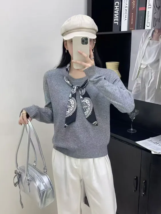 设计感丝巾别致毛衣韩系超好看显瘦新款痞帅炸街风女装