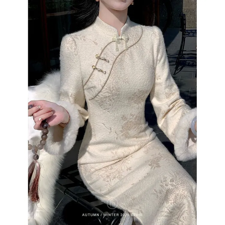 画报夫人改良旗袍长袖修身连衣裙两件套雪莲花'新中式套装裙秋冬