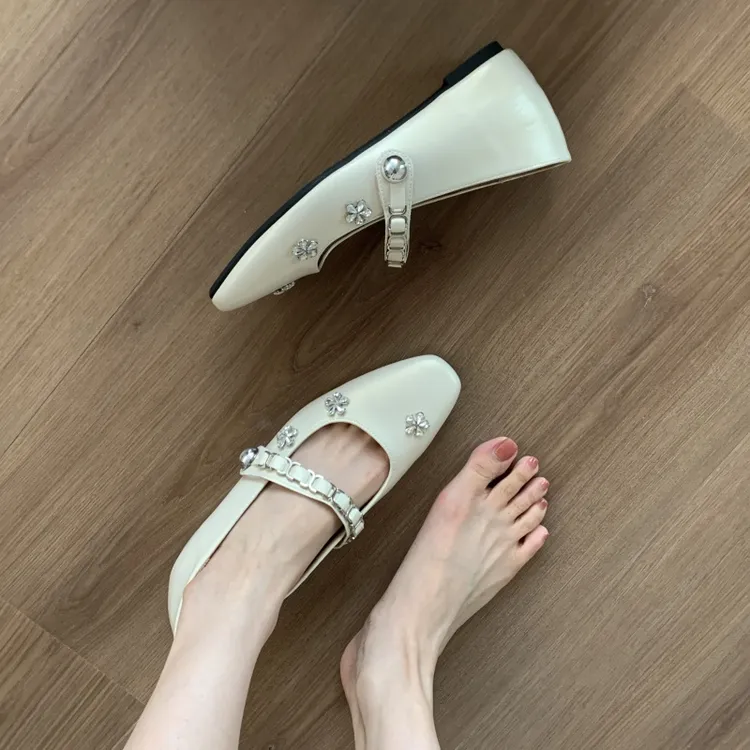 法式配裙子水钻方头玛丽珍鞋女2025新款软皮银色平底单鞋女鞋子