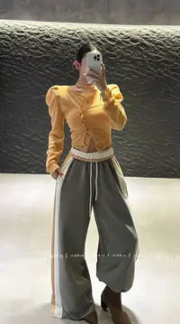 悠悠 泡菜定制背心外套针织套装 开衫+抹胸叠穿两件套