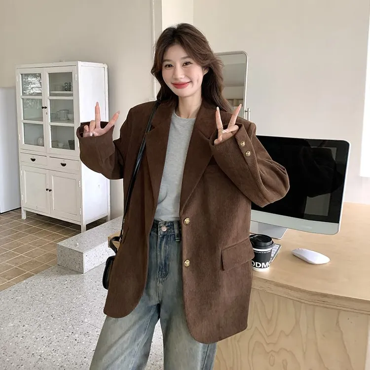 美拉德复古灯芯绒西装外套女春秋2025新款高级感炸街宽松休闲西服