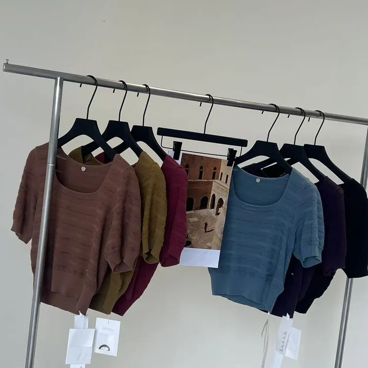 【Ann.G】C1022特 南油小众原创法式羊毛U领短袖浪漫上衣