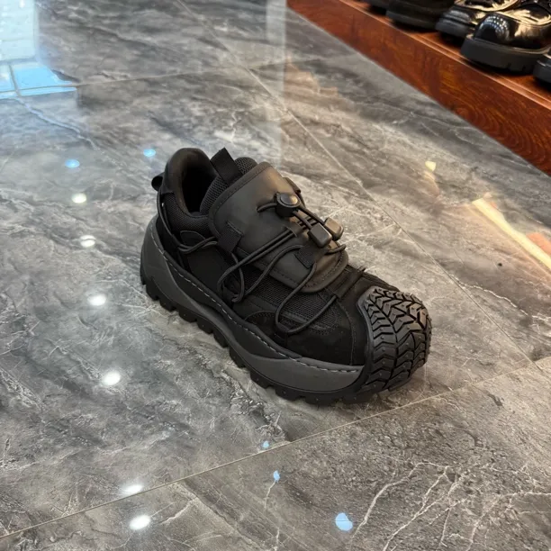 秋季新款纯皮休闲男鞋