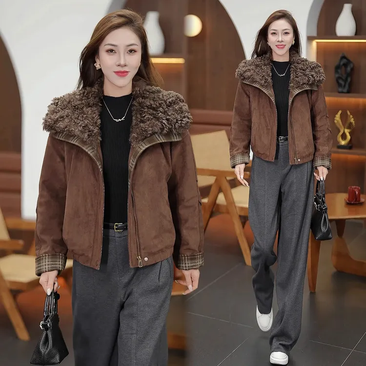时尚保暖麂皮绒棉衣外套女2025冬季新款洋气羊羔毛拼接派克服棉袄