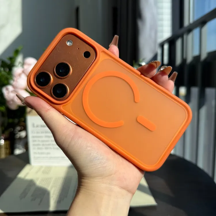 小贝壳•17系列超强磁吸壳肤感抗指纹防摔磨砂手机壳新款保护壳