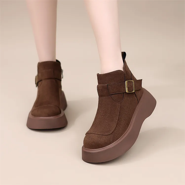 马丁靴女2025年秋冬季新款厚底舒适侧拉链增高防滑小个子时尚短靴