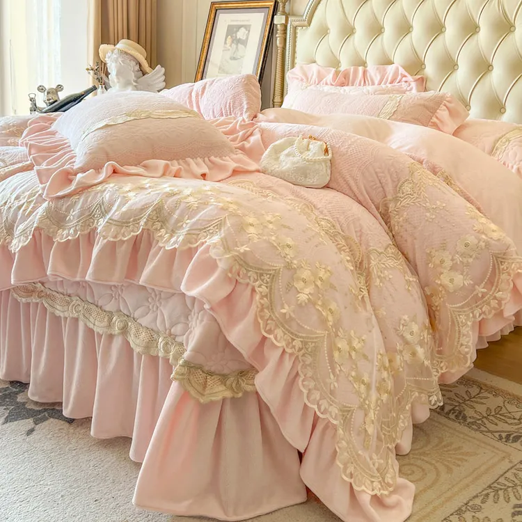 优雅蕾丝法式风花边床盖牛奶绒四件套夹棉加厚双面绒被套加绒床单