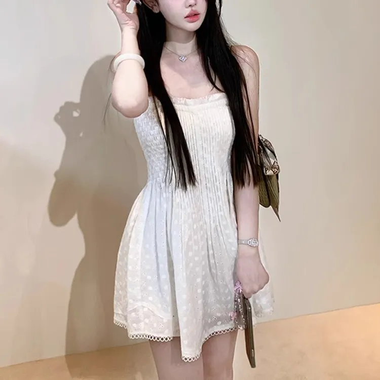 气质显瘦时尚小众设计感！2025夏季通勤风纯棉字短裙，抹胸拼接无