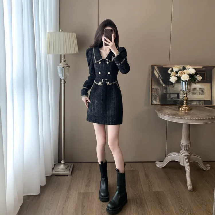 高端精致黑色小香风连衣裙子女秋冬新款法式高级感气质粗花呢裙子