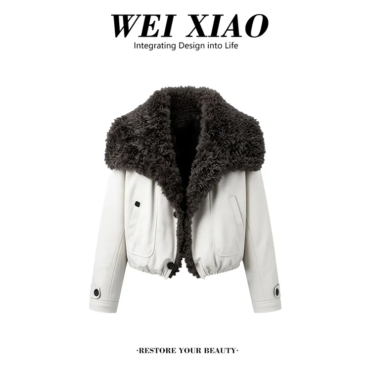 2025冬季新款简约气质加厚保暖上衣轻奢高级感毛领宽松百搭外套女