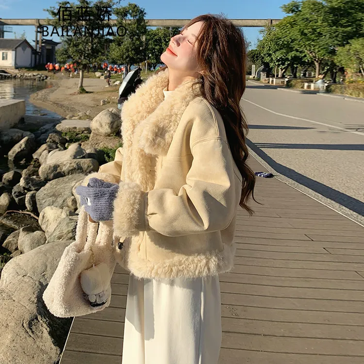 米黄色羊羔毛外套女秋冬季2024新款韩系短款小个子超好看皮毛一体