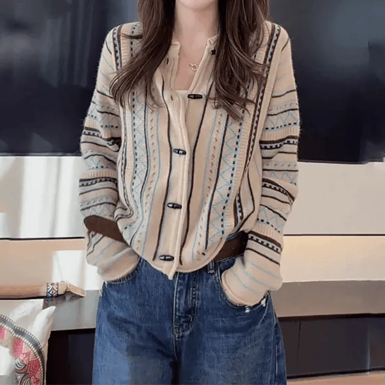 法式牛角扣条纹针织开衫女秋冬2025新款高级感费尔岛毛衣外套上衣