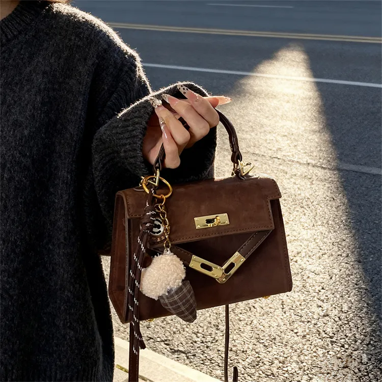 mingdiandian复古凯莉包2025秋冬新款单肩斜挎包高级感小众百搭