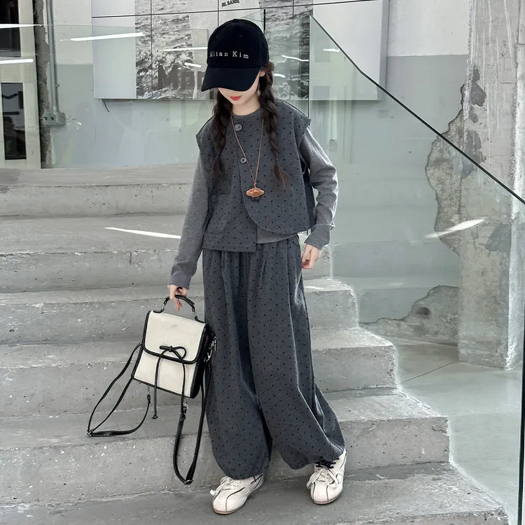 女童秋装套装儿童新款休闲气质设计感不规则时髦韩版女孩三件套潮