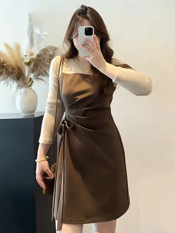 大码胖MM法式气质小众设计感长裙女装秋季款假两件收腰百搭连衣裙