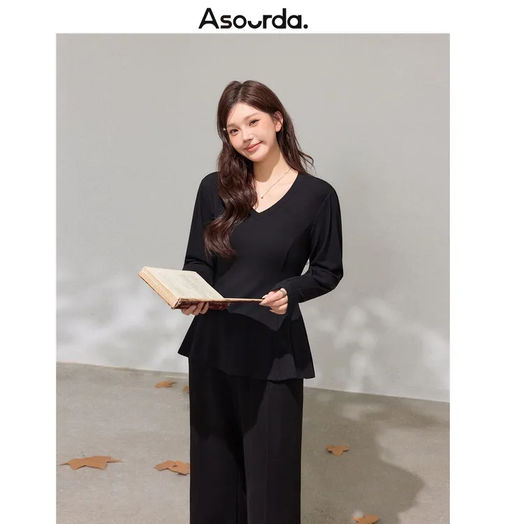 一口苏达高智打底 清冷系衣服百搭老钱独特漂亮遮肉显瘦长袖上衣