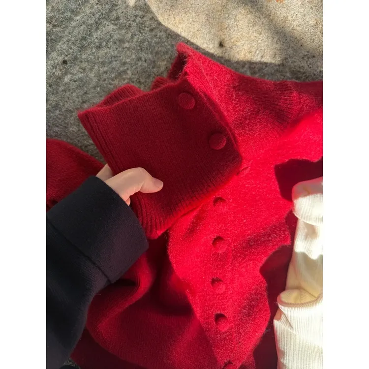 高领毛衣女复古显白红色针织开衫秋冬韩系慵懒高级感长袖内搭上衣