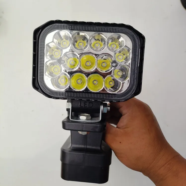 捕金蝉抓蝎子锂电池扳手工具通用DIY充电户外照明灯LED工作应急灯