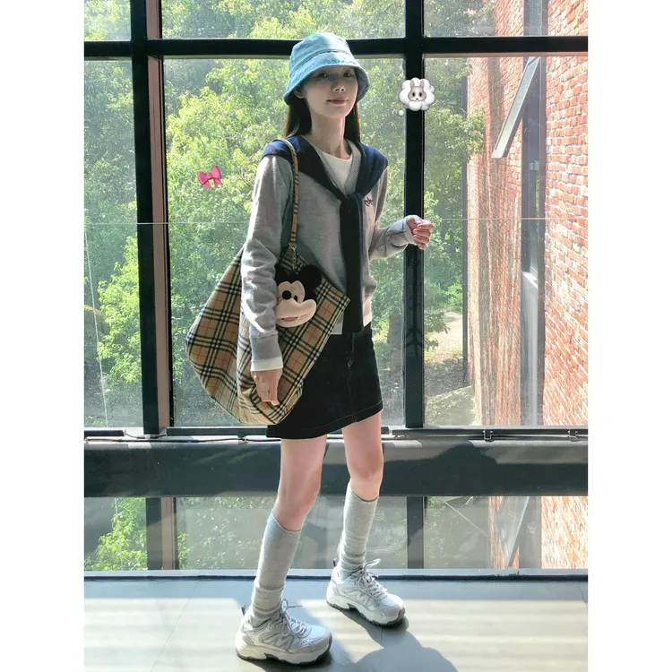 灰色慵懒学院风假两件针织衫毛衣女春秋2025新款爆款韩系穿搭上衣