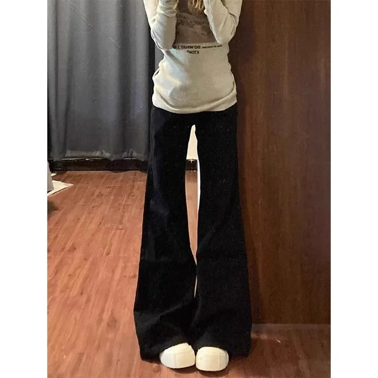 黑色不贴腿微喇叭牛仔裤女2025新款低腰宽松阔腿显瘦直筒女款裤子