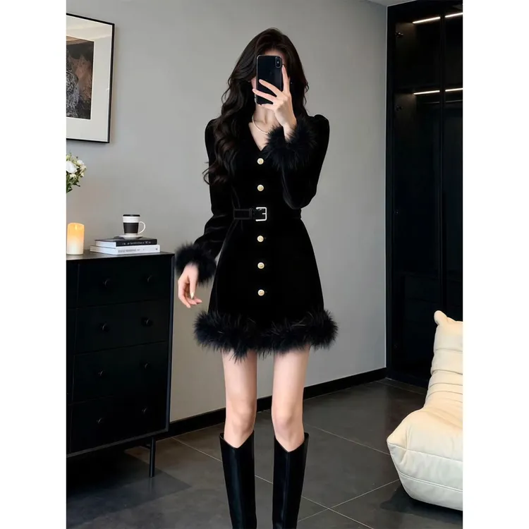 出席重要场合的裙子高端精致收腰法式轻熟小个子黑色丝绒连衣裙女