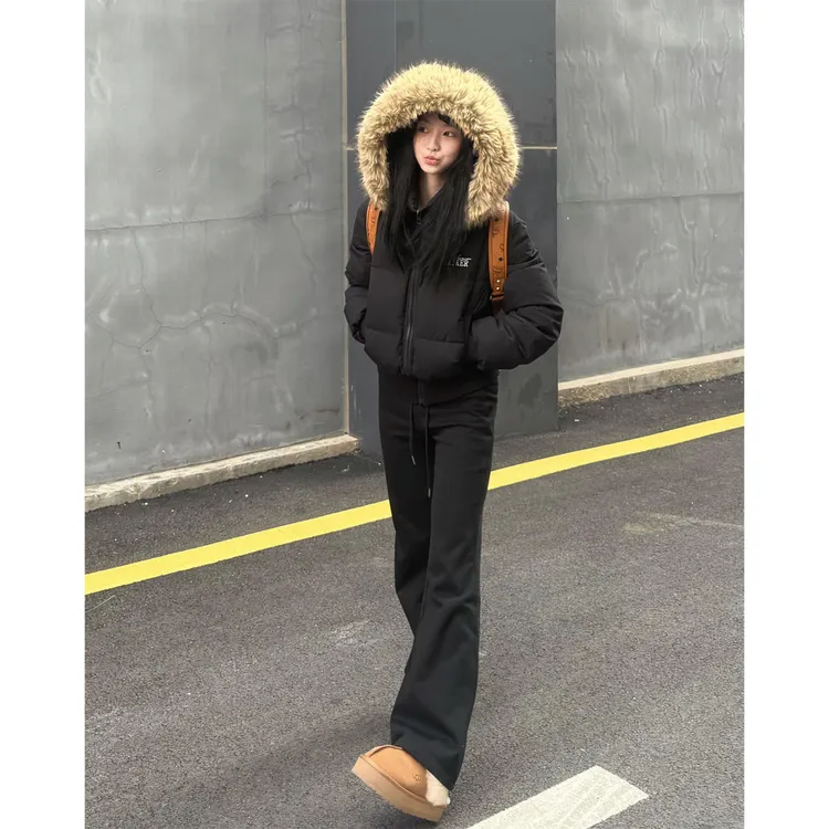 棉服女2025年冬季新款高级感大毛领收腰短款黑色加厚连帽棉衣外套