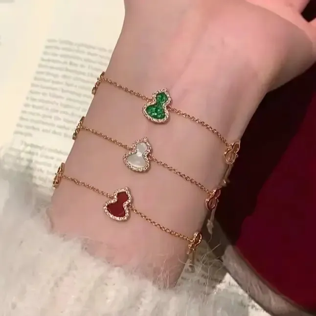 小葫芦手链法式经典