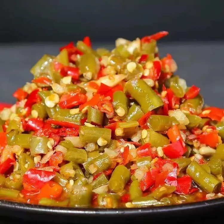 湖南农家老坛剁椒酸豆角